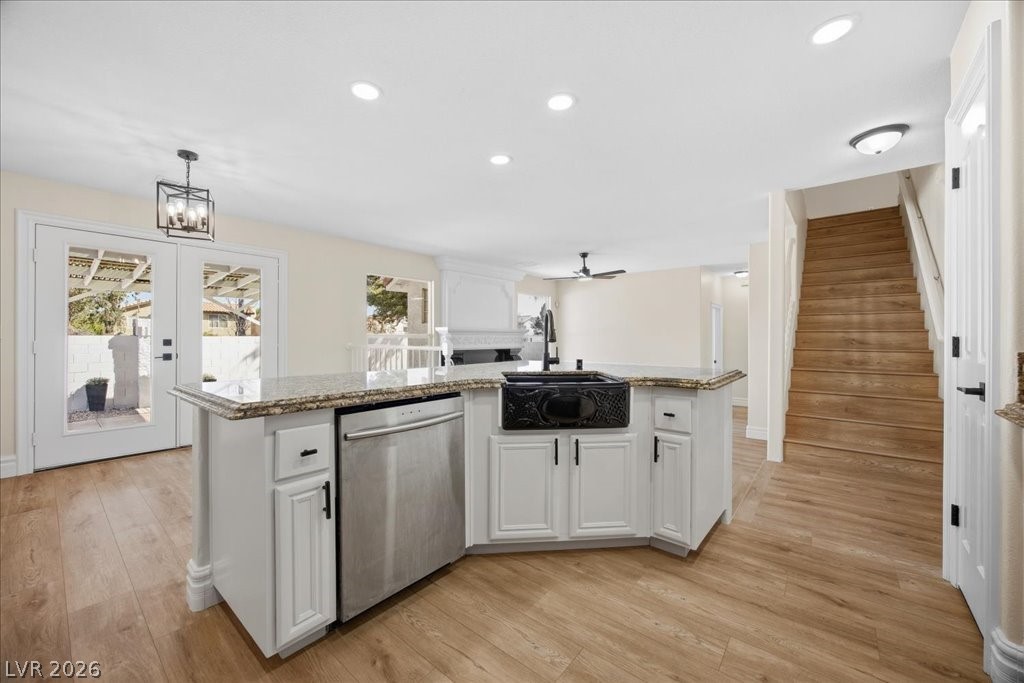 1538 Lamplight Village Lane