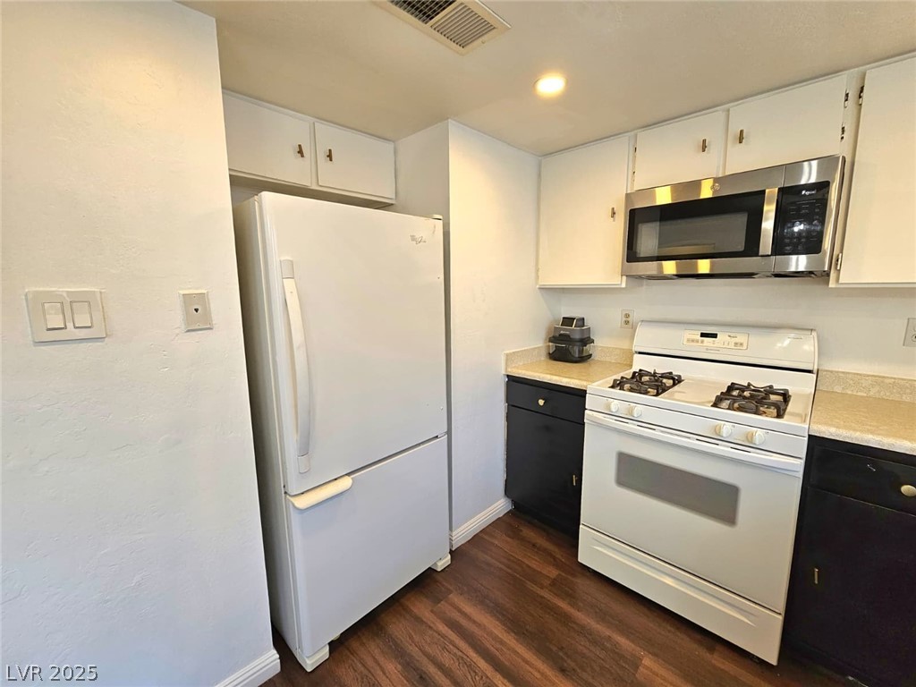 1460 Hialeah Drive B