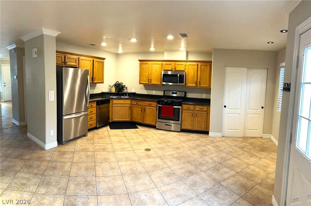 2223 Rugged Mesa Drive