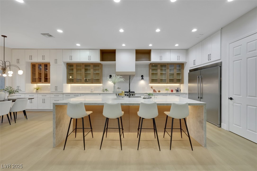 Properties 2 2621 Spalding Drive