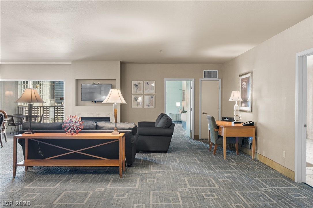 211 E Flamingo Road 1619