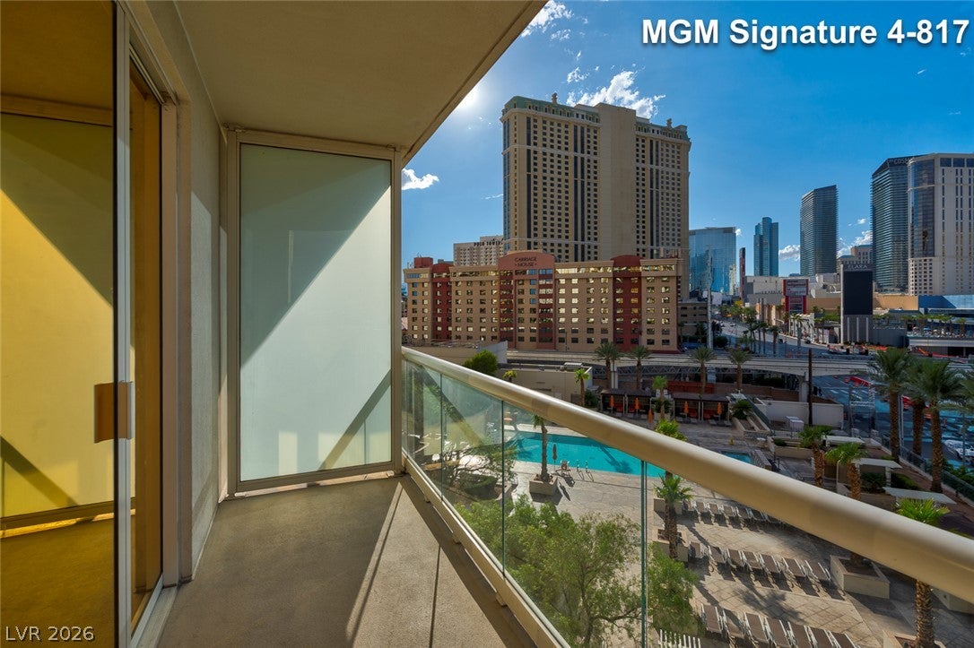 125 E Harmon Avenue 417