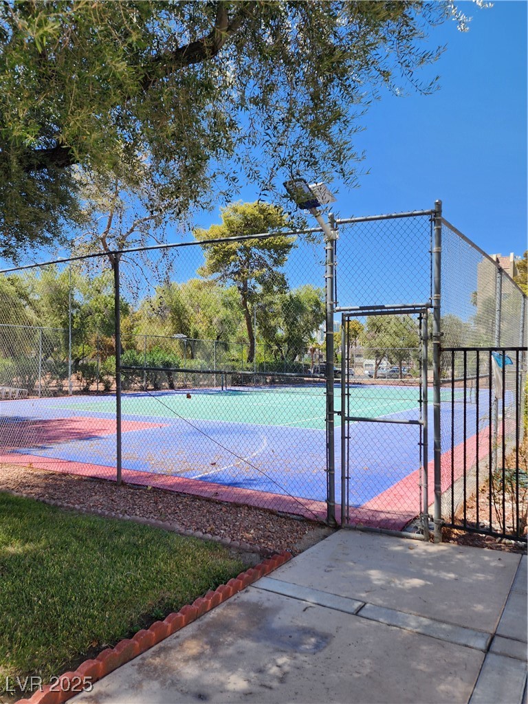 745 North Royal Crest Circle 151