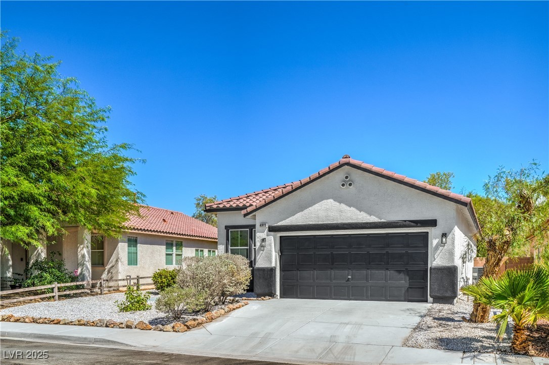 4908 Apache Valley Avenue