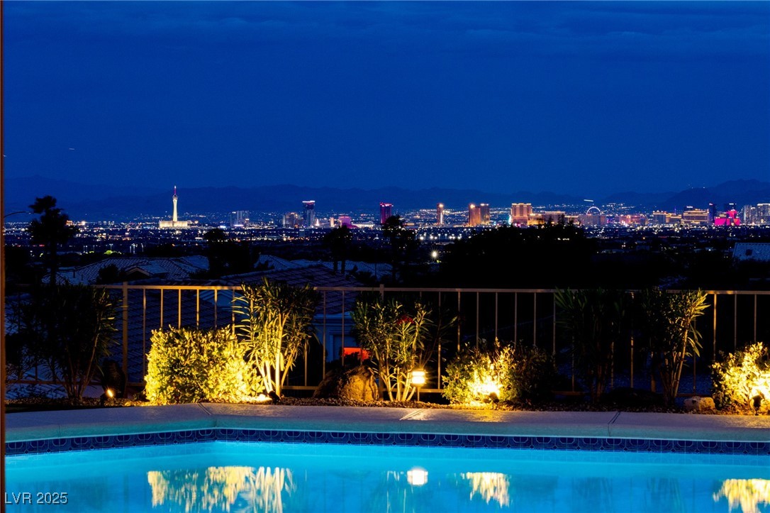 Properties 2 2728 Faiss Drive