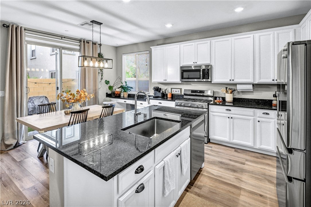 3212 Primrose Creek Court