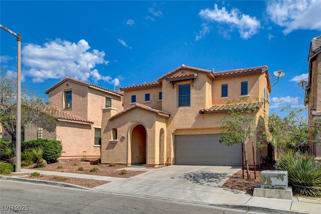 10482 Calico Pines Avenue