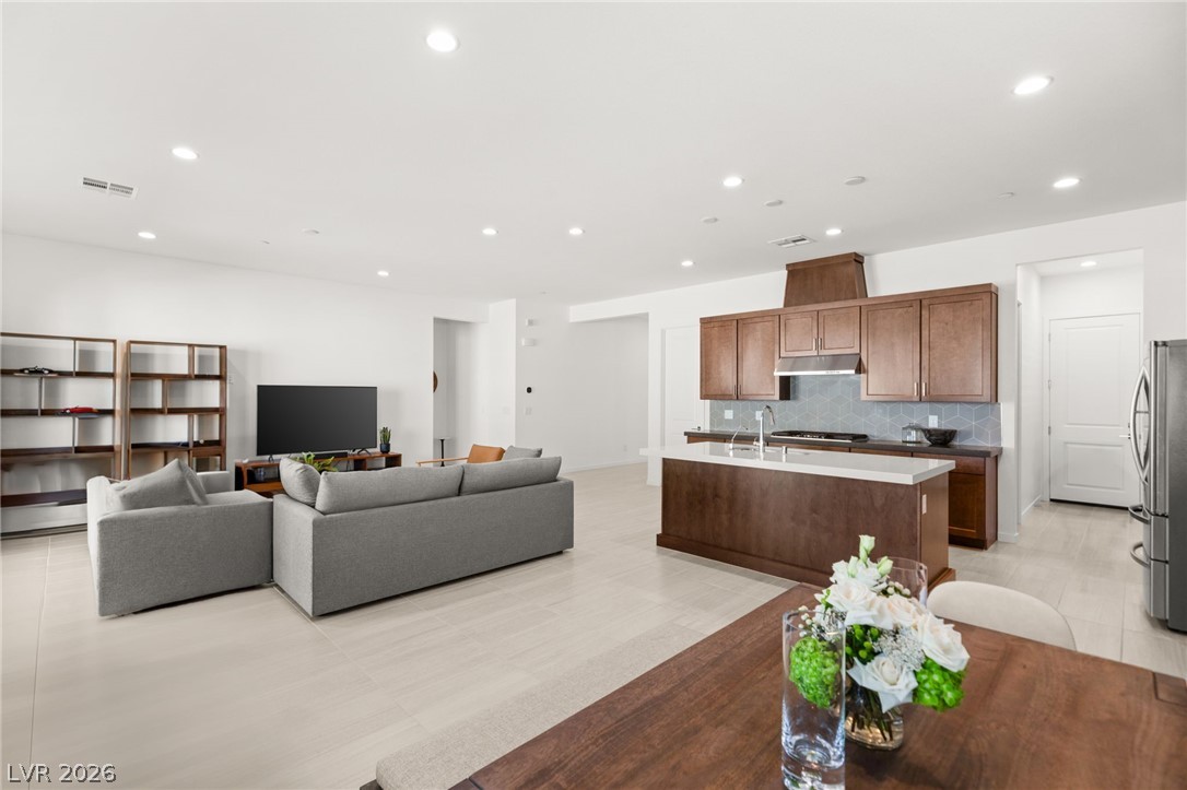 598 Desert Bluebell Court