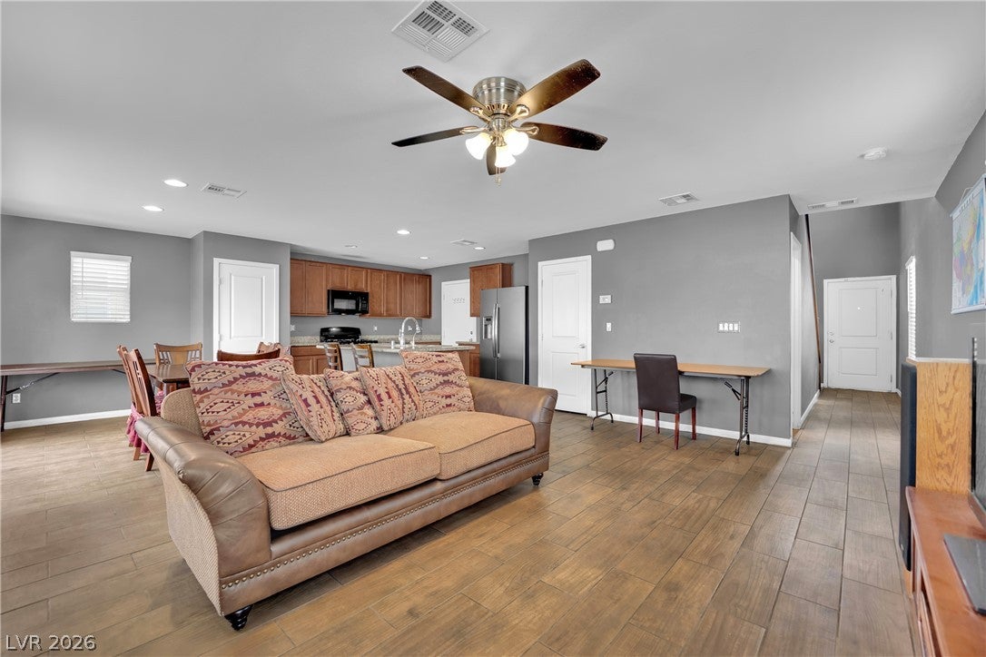 3674 Via Sonja Avenue