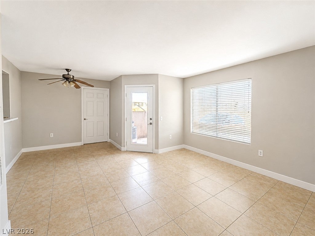 1830 N Pecos Road 140