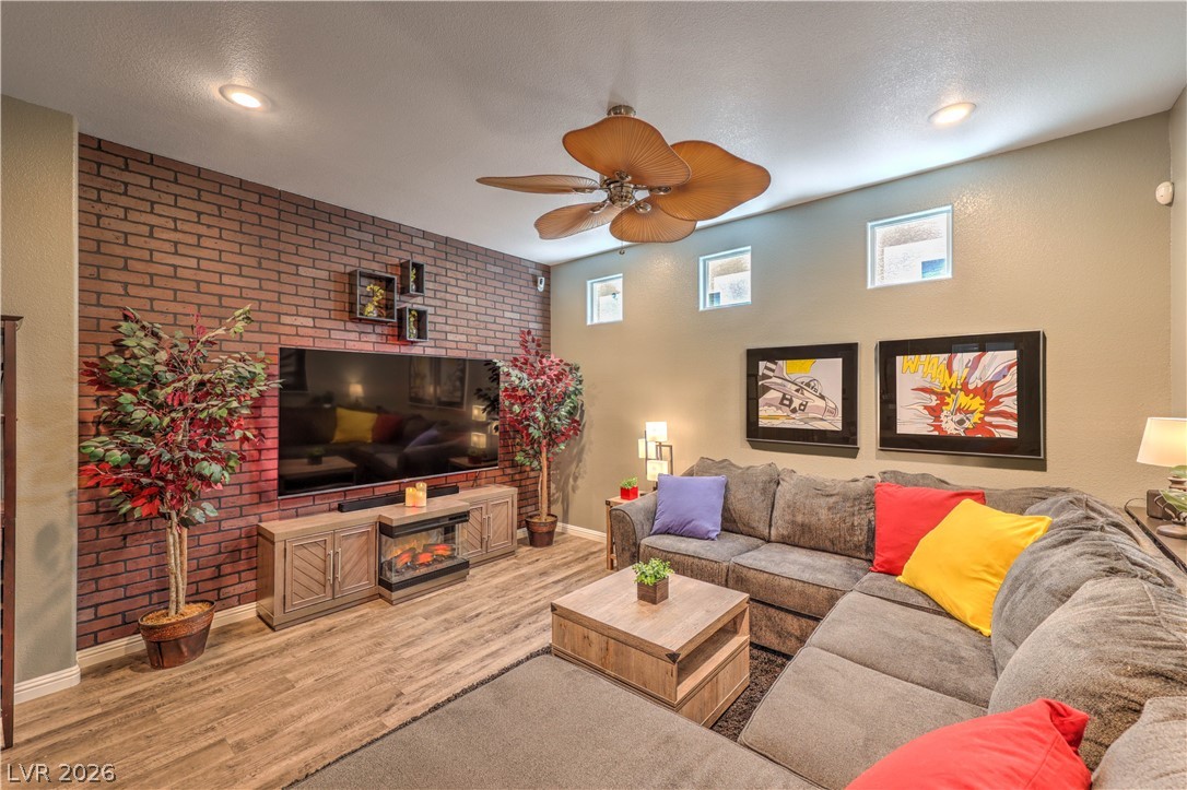 10379 Fancy Fern Street