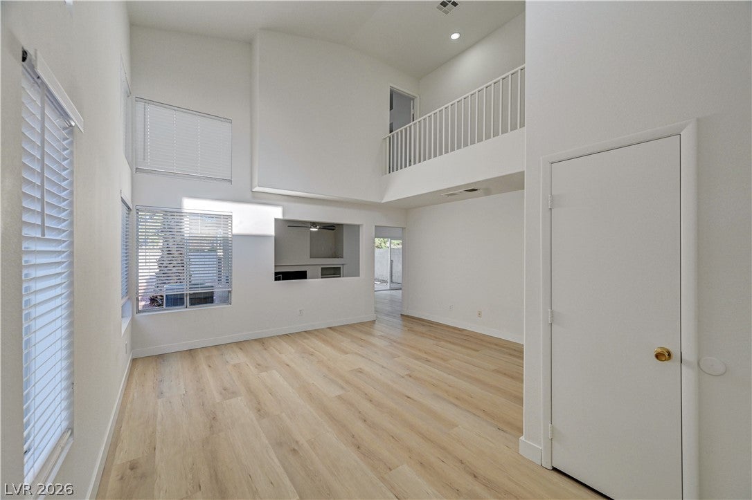 6028 Shadow Oak Drive