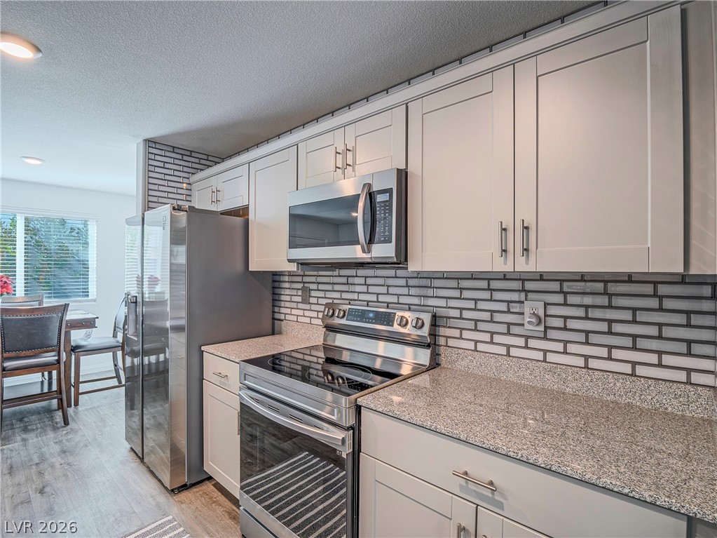 12286 Glass Desert Road 2