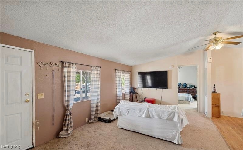 641 W Elderberry Street