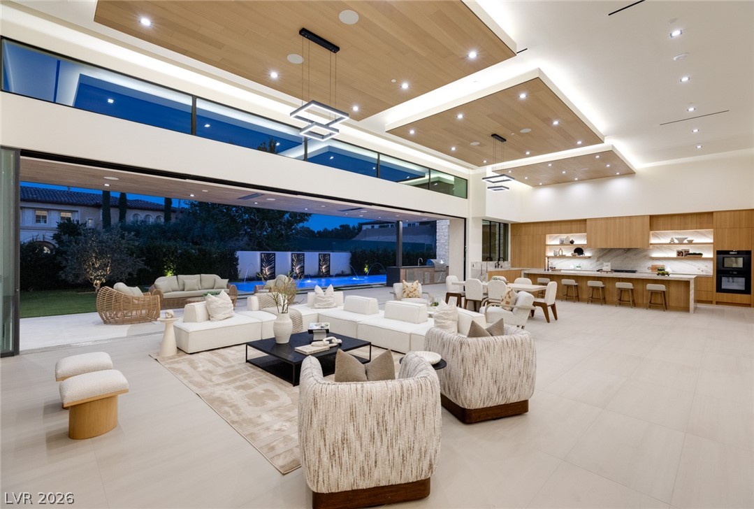 73 Olympia Canyon Way