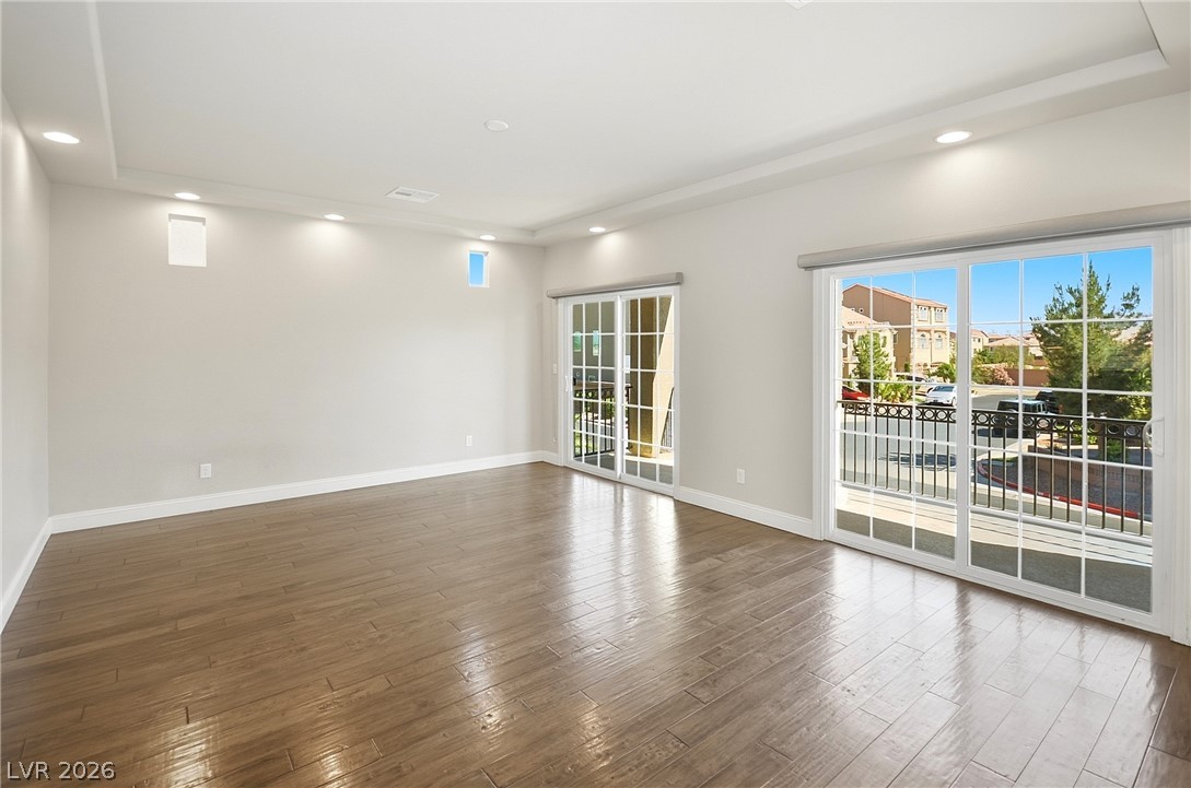5908 Iris Vineyards Avenue