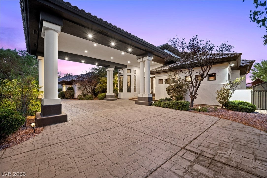 9708 Winter Palace Drive