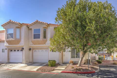 Photo of 4029 Castle Cove Drive, Las Vegas, NV 89108 (MLS # 2798661)