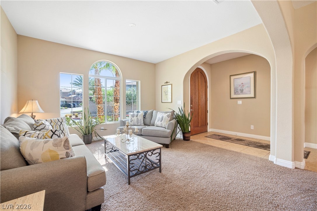 926 Loma Bonita Place