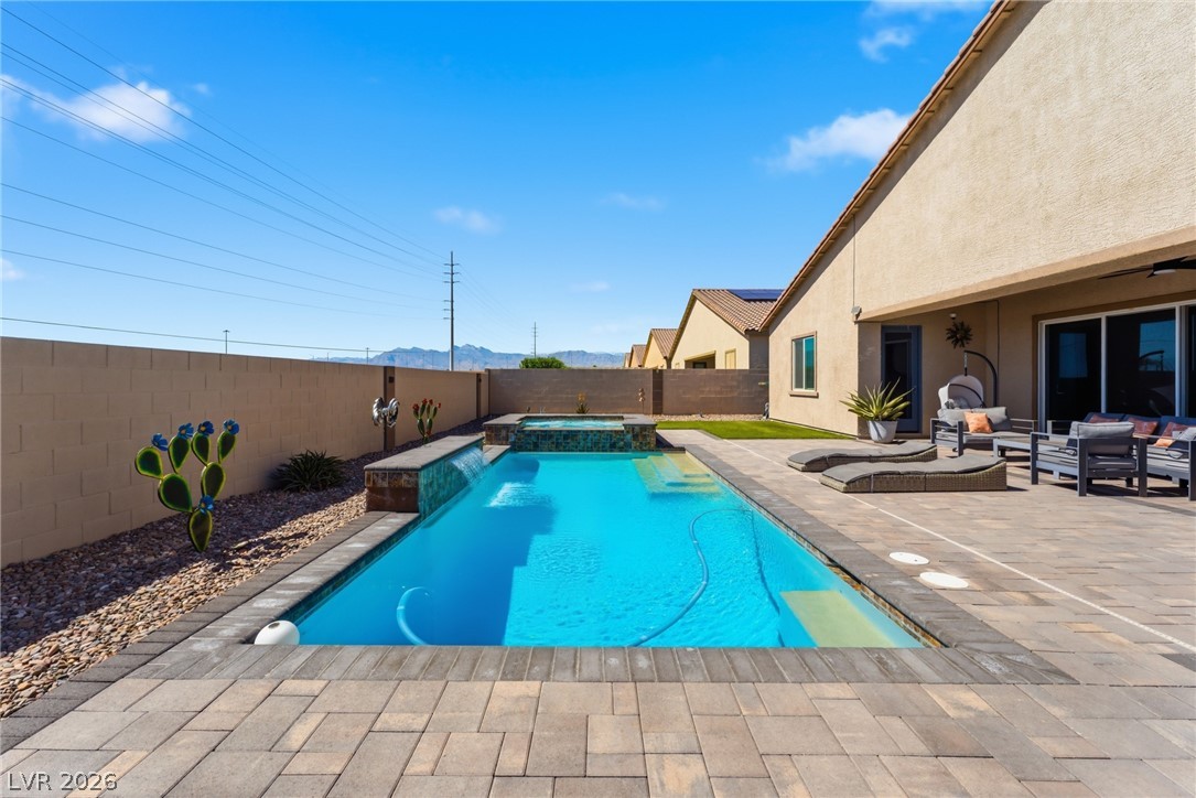 5241 Brayden Court