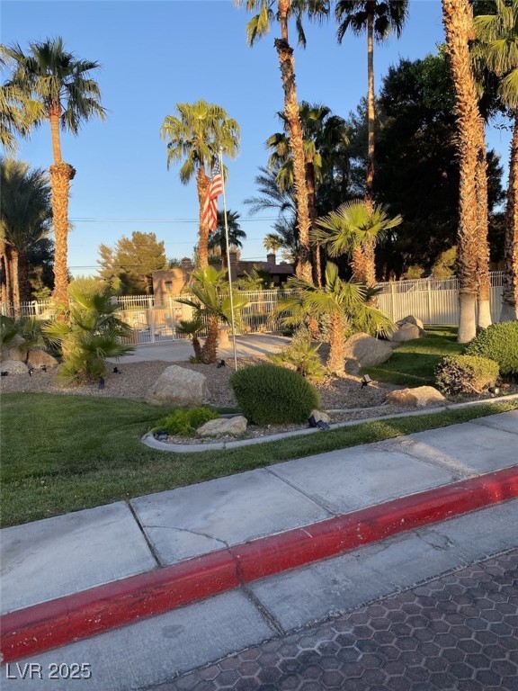 Las Vegas, Nevada 89118, United States, 2 Bedrooms Bedrooms, ,2 BathroomsBathrooms,Residential,Active,122182