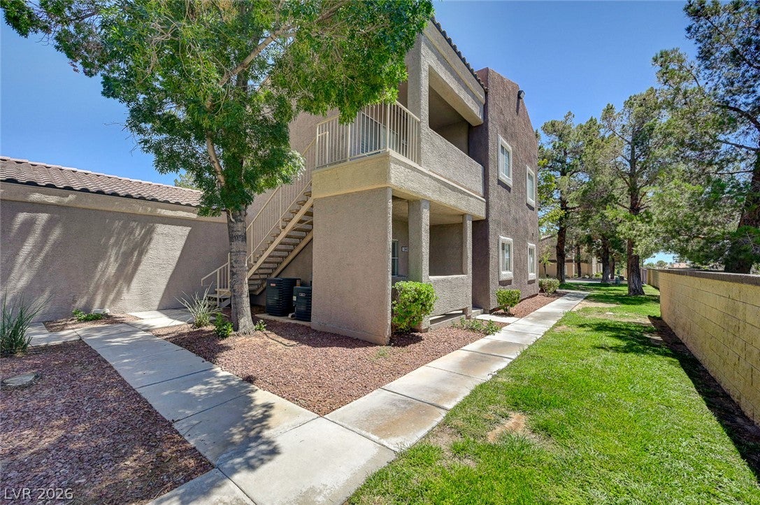 5250 S Rainbow Boulevard 1048