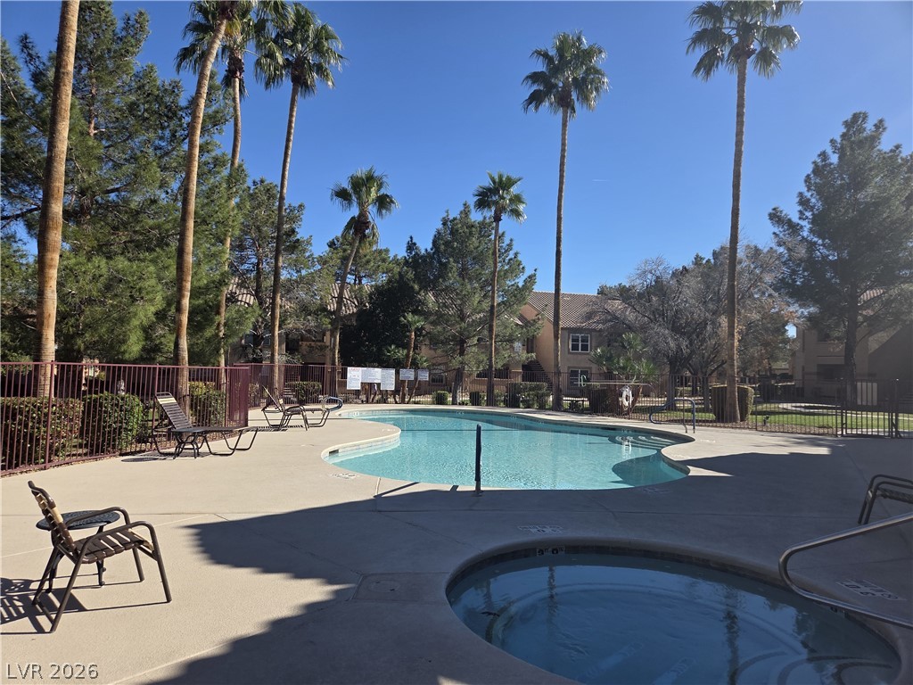 1150 N Buffalo Drive 1075