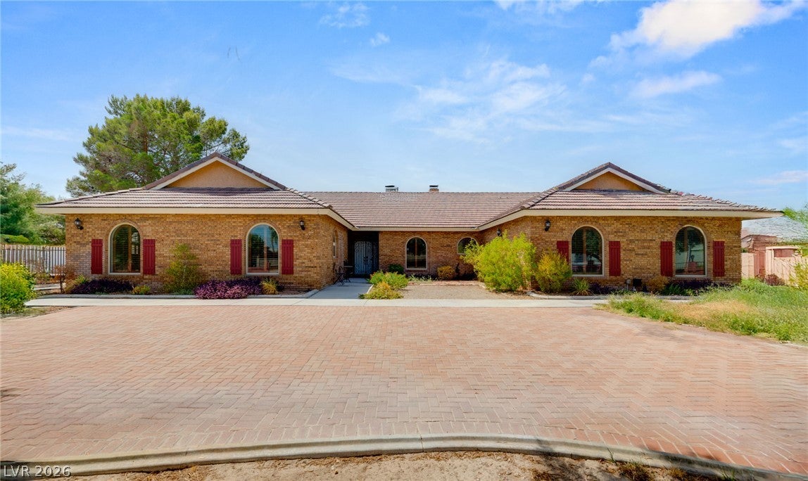 8385 W La Madre Way