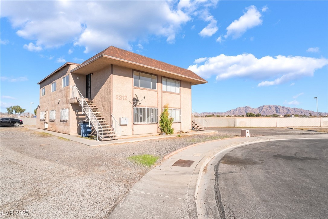 2312 Seco Adobe Circle