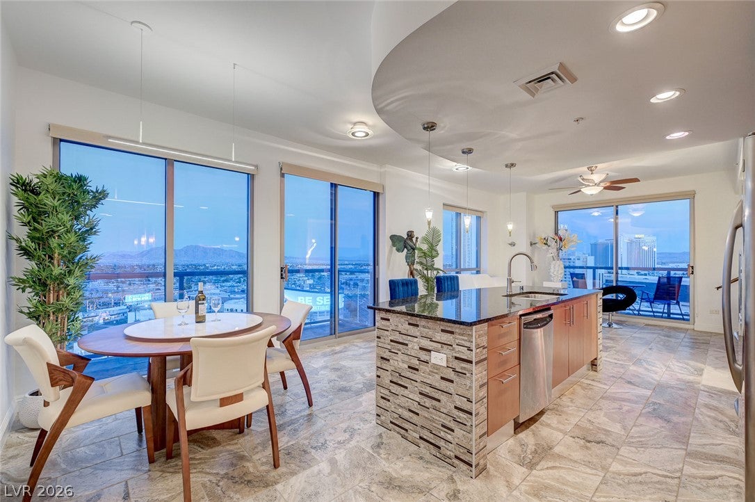 200 W Sahara Avenue 1208