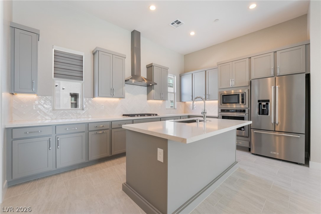 667 Grey Saker Street