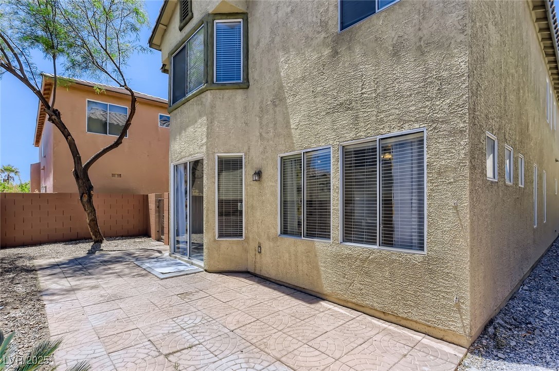 8143 Retriever Avenue, Las Vegas, Nevada image 27