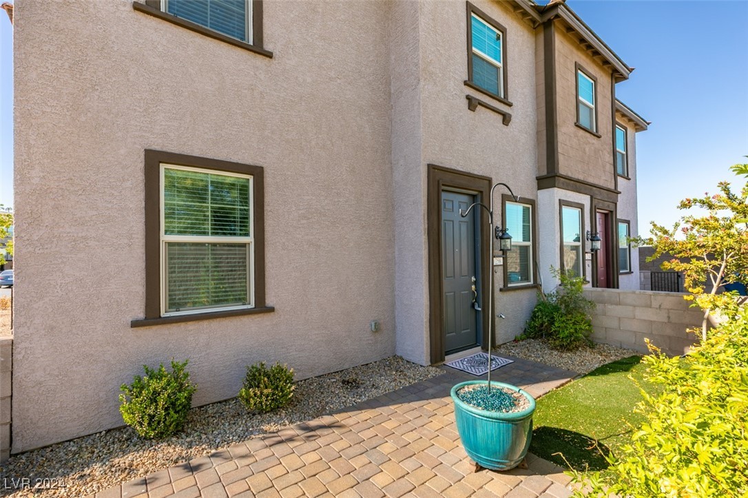 258 Blue Grotto Street, Henderson, Nevada image 3