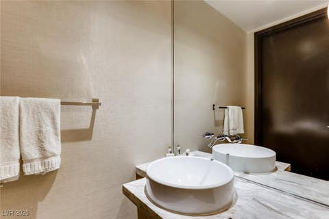 Tiny photo for 4381 W Flamingo Road #3221, Las Vegas, NV 89103 (MLS # 2692249)