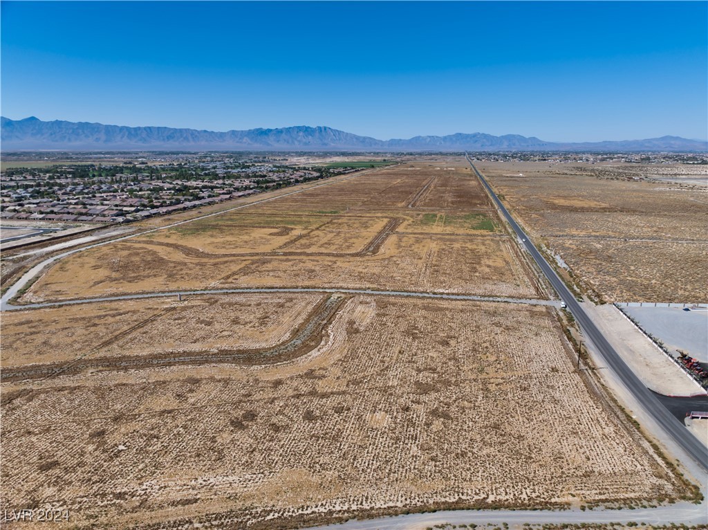 5761 E Gamebird Road, Pahrump, Nevada image 11