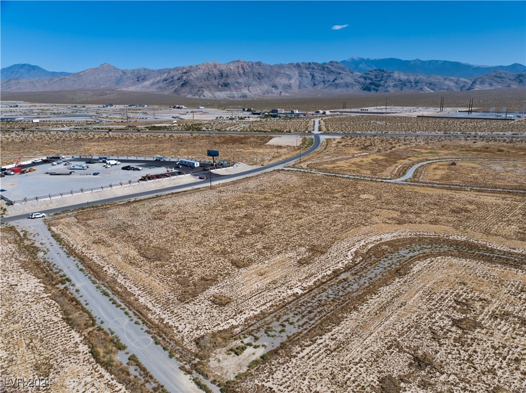 5761 E Gamebird Road, Pahrump, Nevada image 7