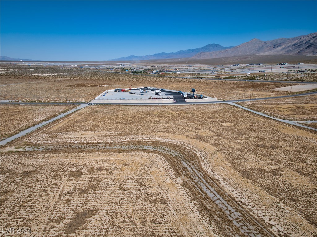 5761 E Gamebird Road, Pahrump, Nevada image 8