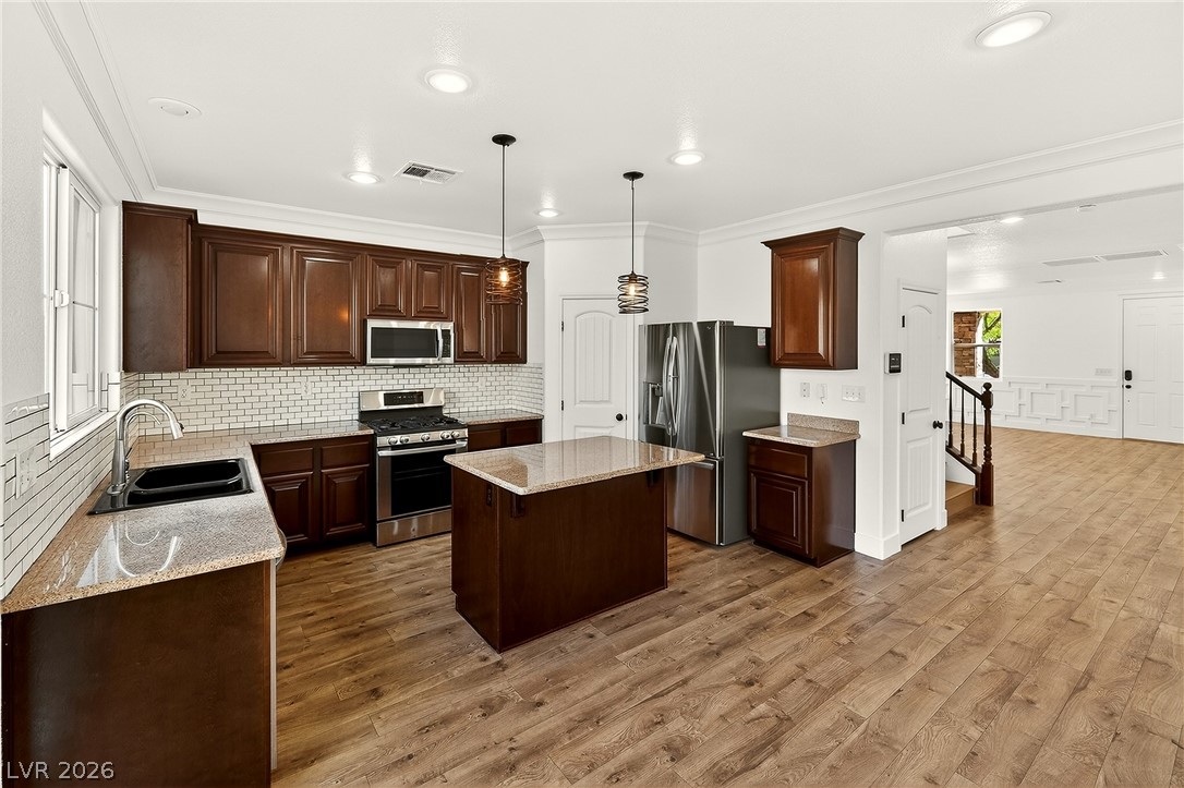 7304 Apache Mission Court