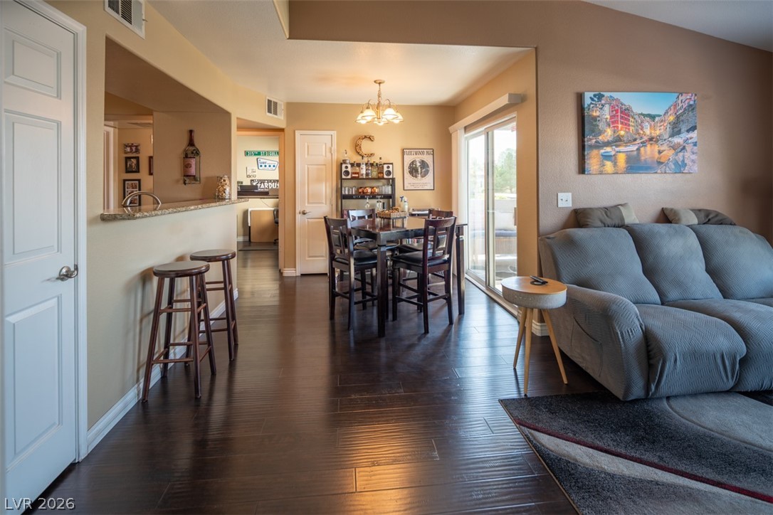 7255 W Sunset Road 2140