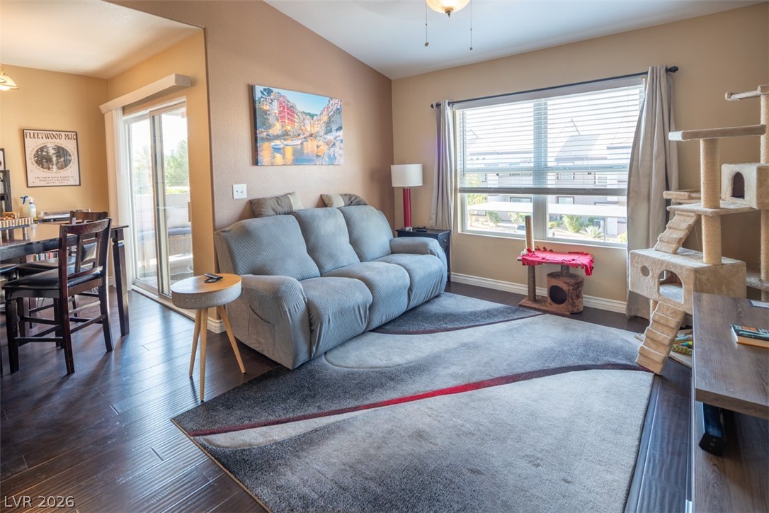 7255 W Sunset Road 2140