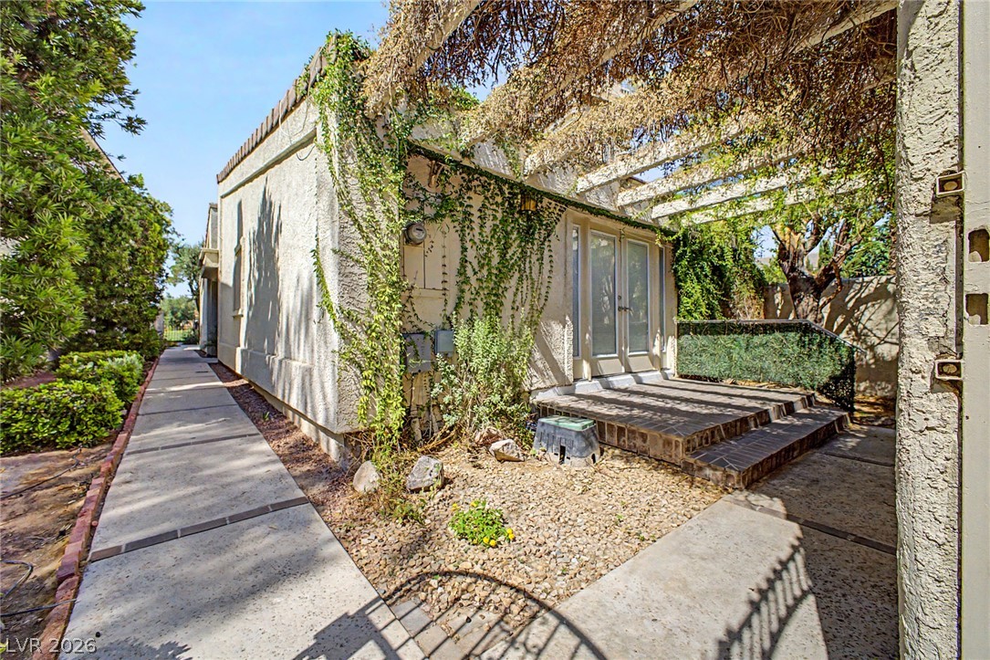 3145 Bel Air Drive
