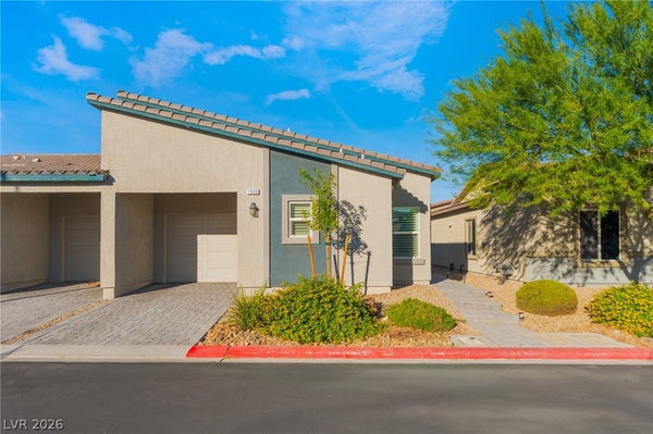 7533 COOKS MEADOW ST, NORTH LAS VEGAS, NV 89084 - Image 476a28feff156d5d0a9c3fcb69cacc3f/2565687585