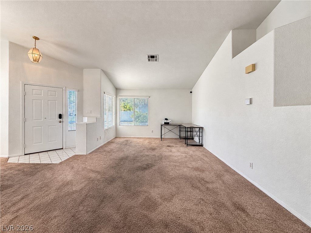978 Hunters Run Drive