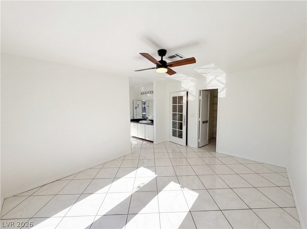 Properties 3 4924 Calle Del Cajon