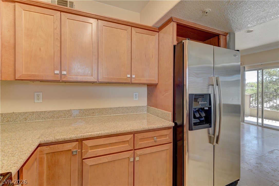 4400 S JONES Boulevard 3138