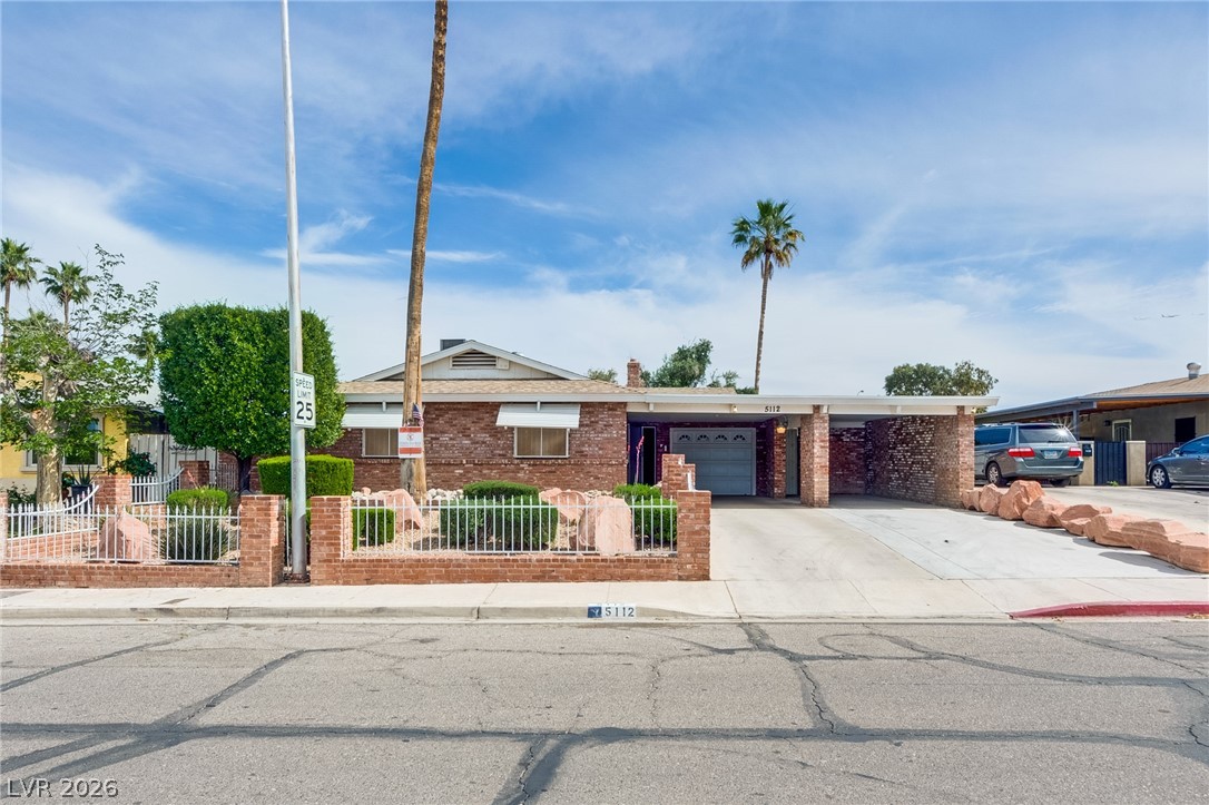 5112 San Anselmo Street