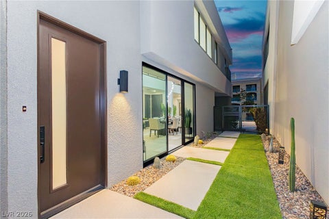 Tiny photo for 13 Promenade Isle Lane, Henderson, NV 89011 (MLS # 2792573)