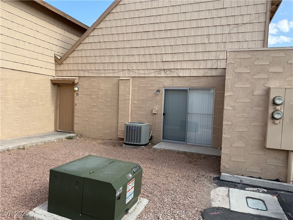 5246 Golden Lane D
