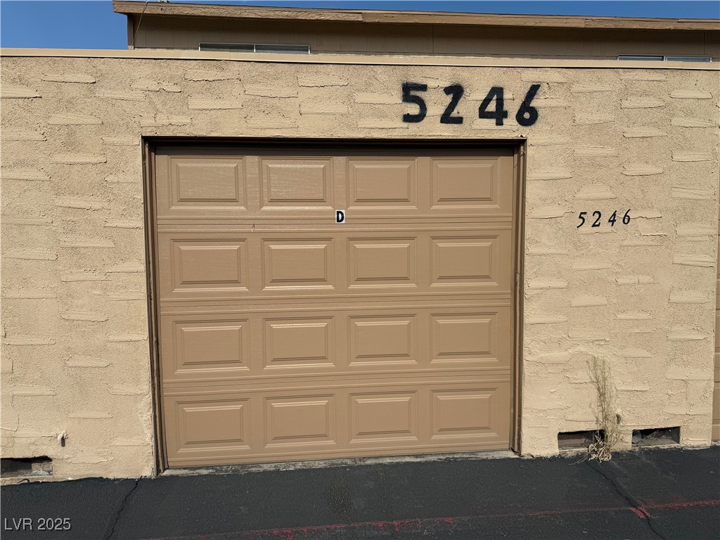 5246 Golden Lane D