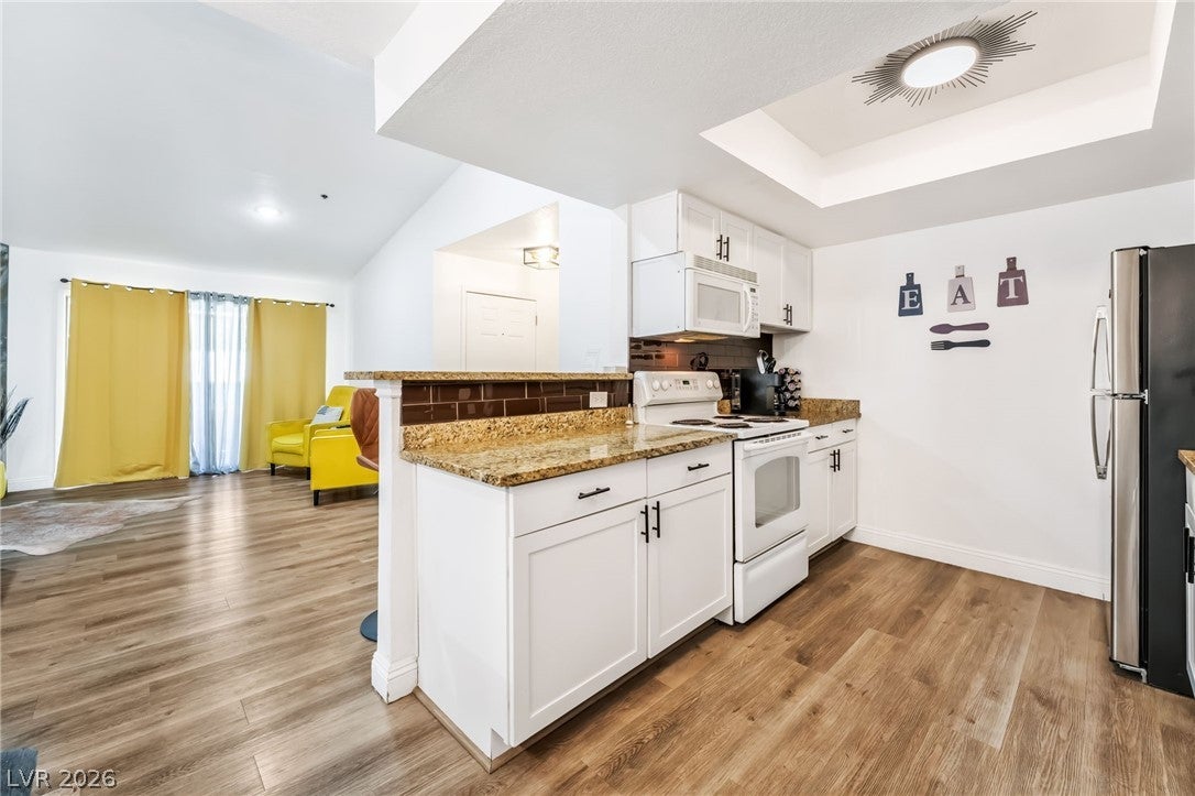 4200 S Valley View Boulevard 3040